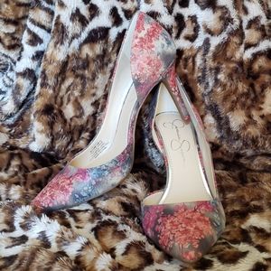 Floral Print Pumps